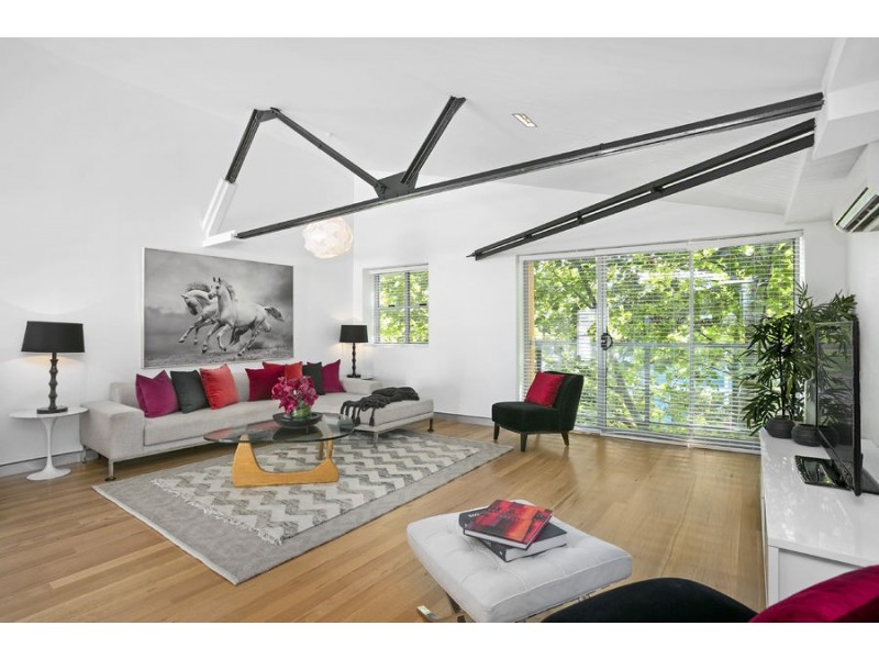 235 Cope Street, Waterloo NSW 2017