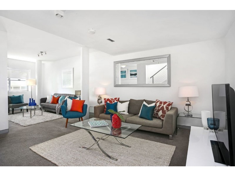 235 Cope Street, Waterloo NSW 2017