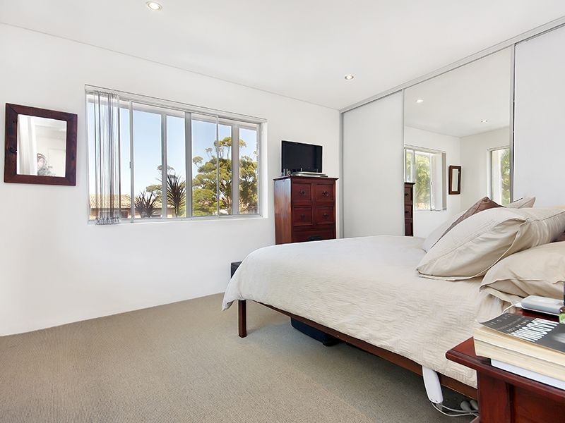 1/1 Hendy Avenue, Coogee NSW 2034