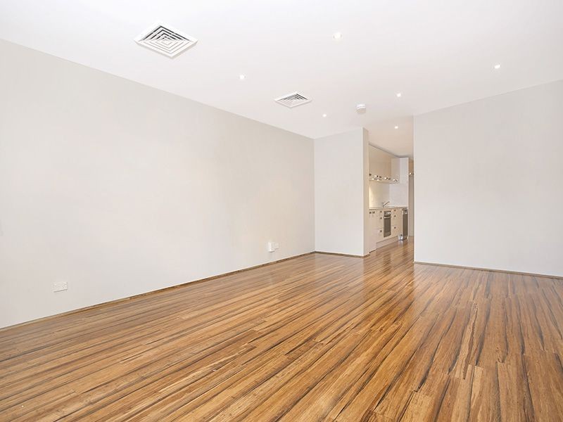 G15/11a Lachlan Street, Waterloo NSW 2017