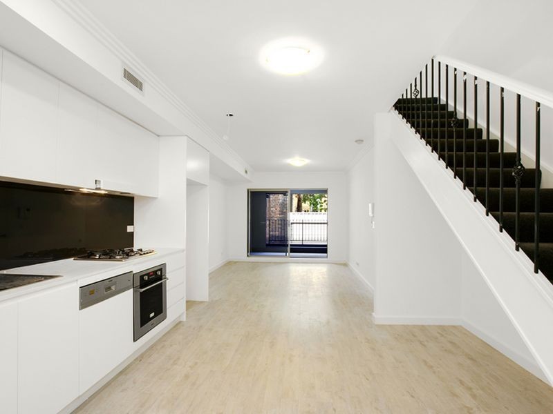 10/177 Cathedral Street, Woolloomooloo NSW 2011