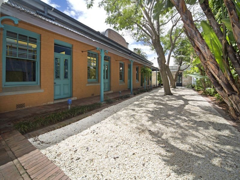 203 Cleveland Street, Redfern NSW 2016