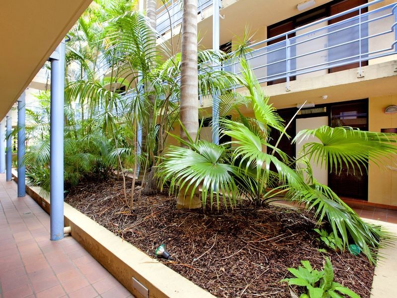 302/6-8 Ward Avenue, Potts Point NSW 2011