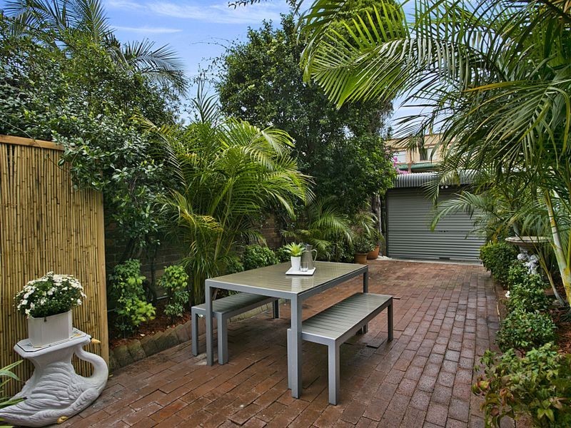 37 Nobbs Street, Surry Hills NSW 2010