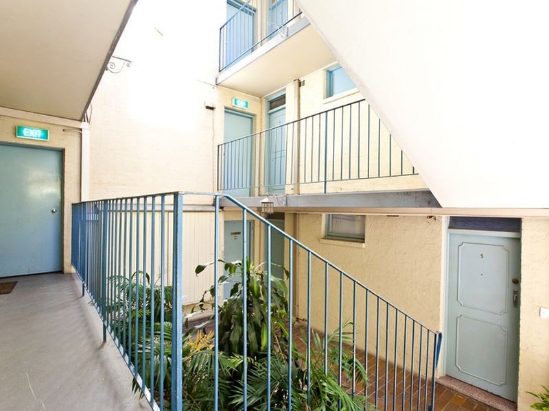 2/147 Brougham Street, Woolloomooloo NSW 2011