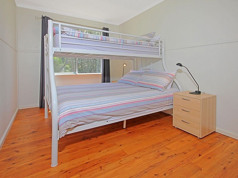 9 Coronation Drive, Broulee NSW 2537