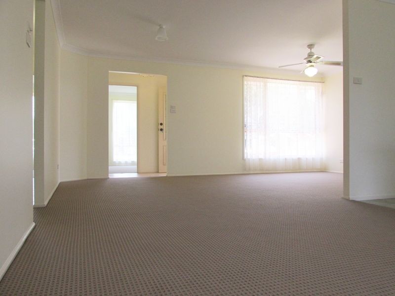 4 May Parade, Broulee NSW 2537