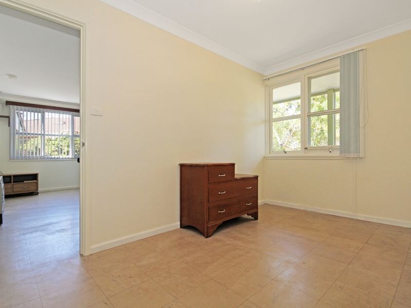 10 Larmer Close, Broulee NSW 2537