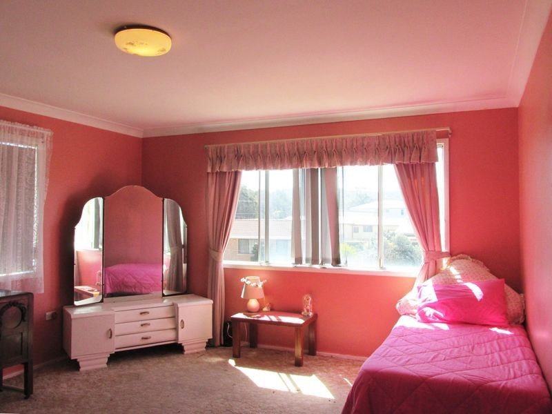 3 Parkes Parade, Tomakin NSW 2537