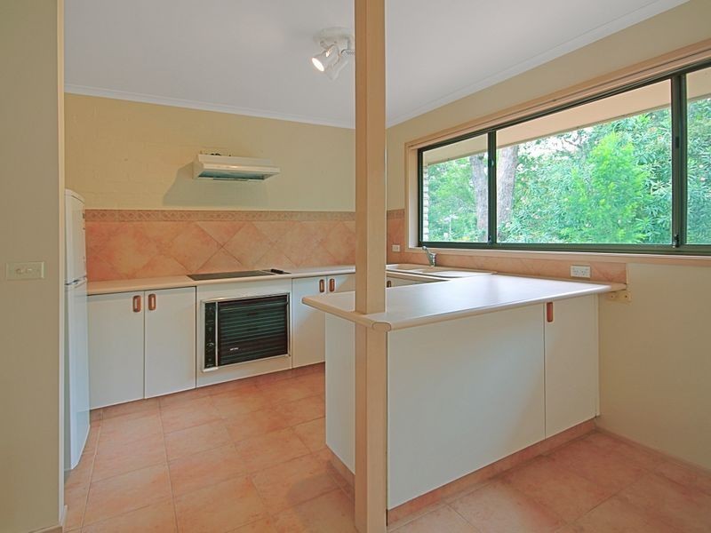 1/2 Massey Street, Broulee NSW 2537