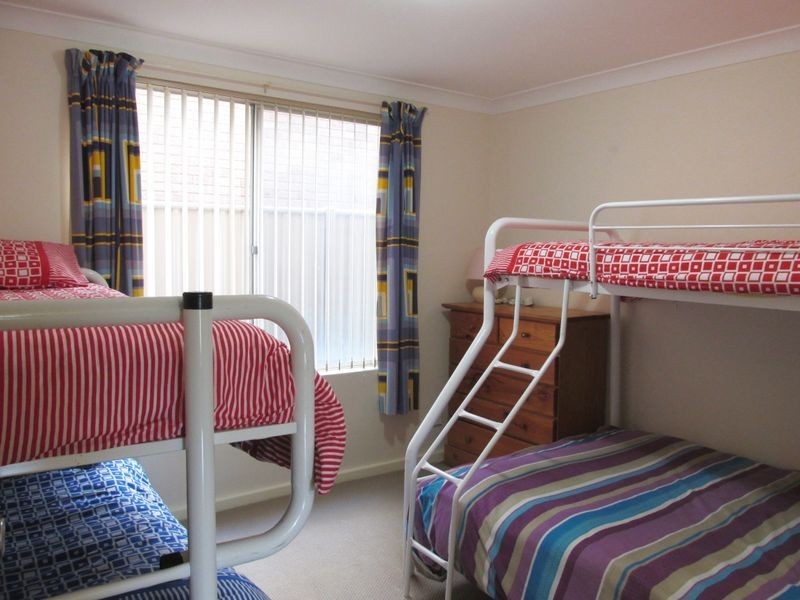 78 Smith Street, Broulee NSW 2537