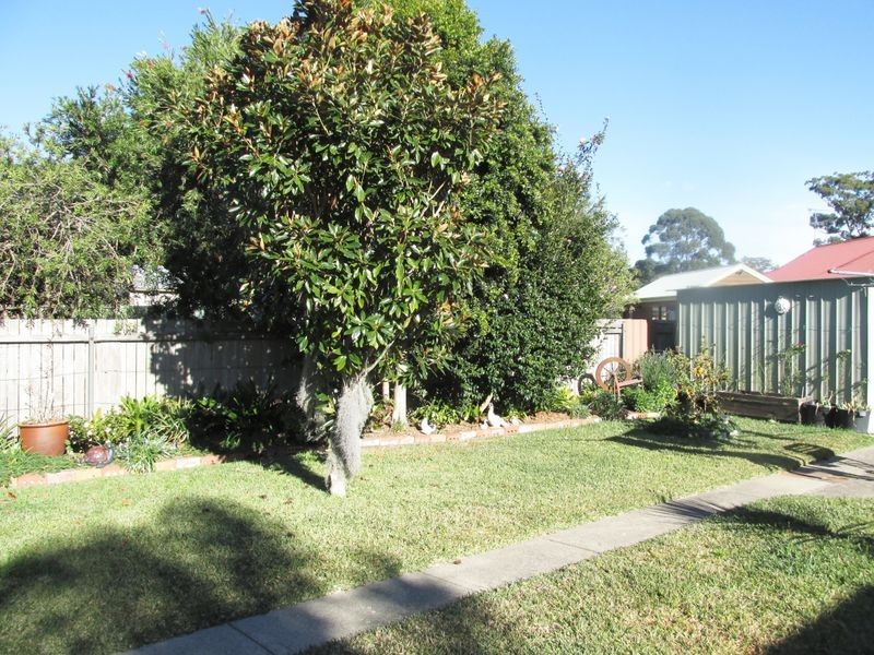 6 Cambridge Crescent, Broulee NSW 2537