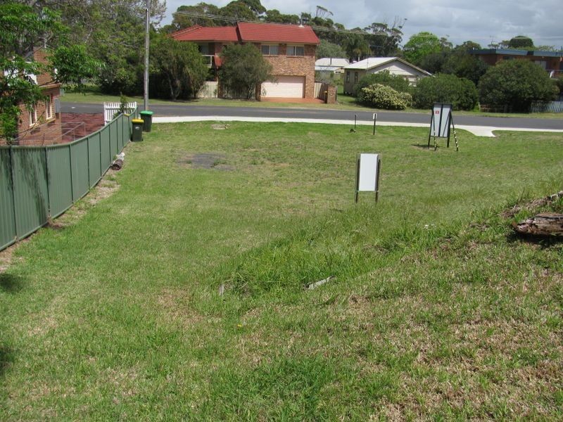 2/27 Heath Street, Broulee NSW 2537