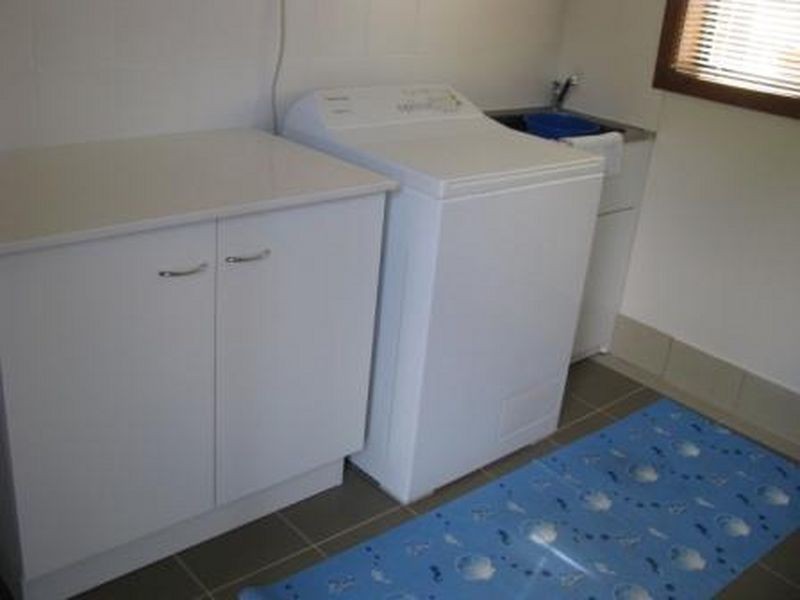 32 Elizabeth Drive, Broulee NSW 2537