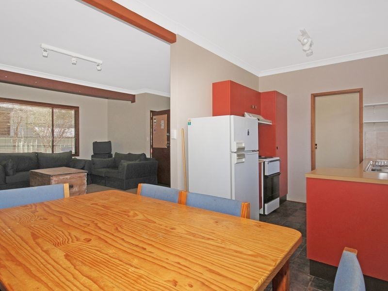 1/10 McNee Street, Broulee NSW 2537