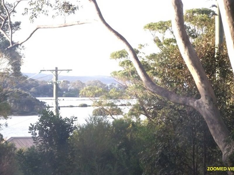 12 Hazel Road, Moruya Heads NSW 2537