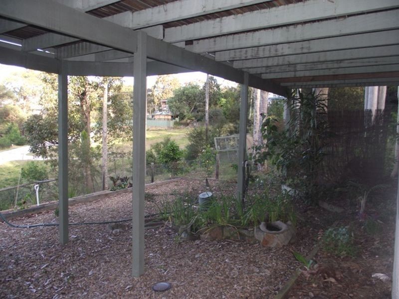 12 Hazel Road, Moruya Heads NSW 2537