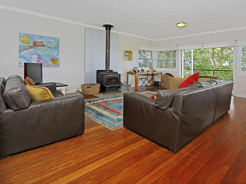 203 Annetts Parade, Mossy Point NSW 2537