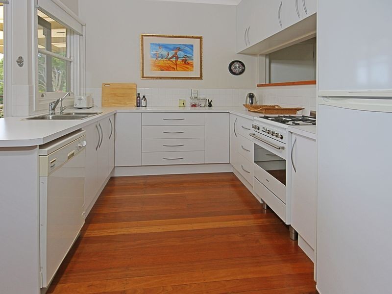 203 Annetts Parade, Mossy Point NSW 2537