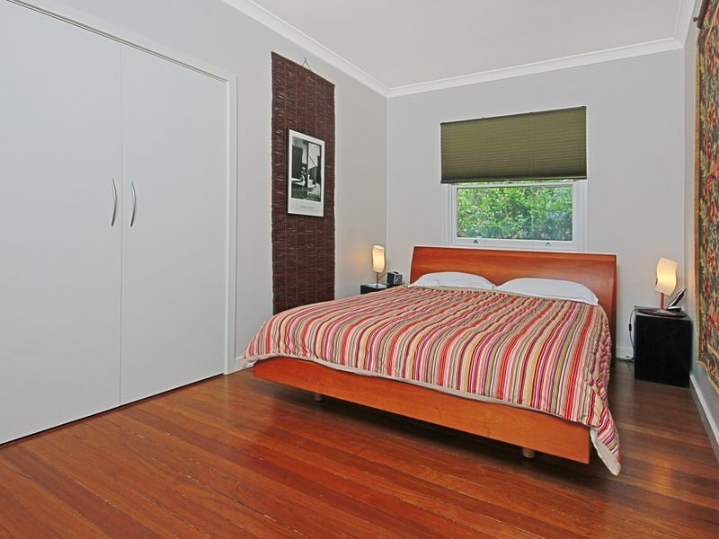 203 Annetts Parade, Mossy Point NSW 2537