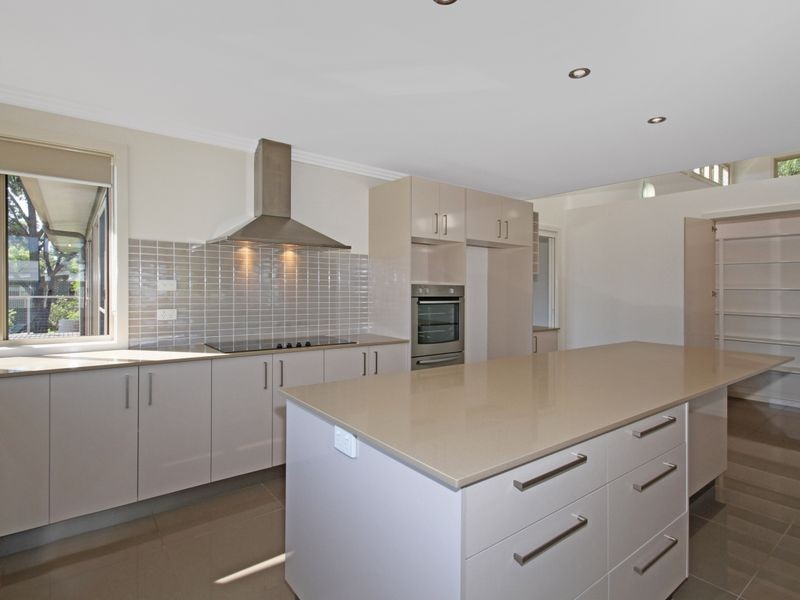 7 Stoney Creek Lane, Mossy Point NSW 2537