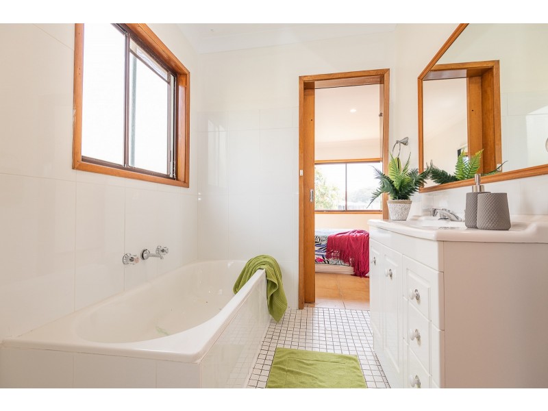 14 King Street, Malua Bay NSW 2536