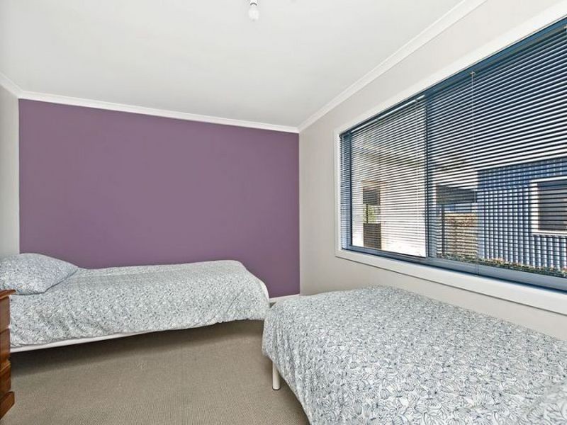 35 Grant Street, Broulee NSW 2537