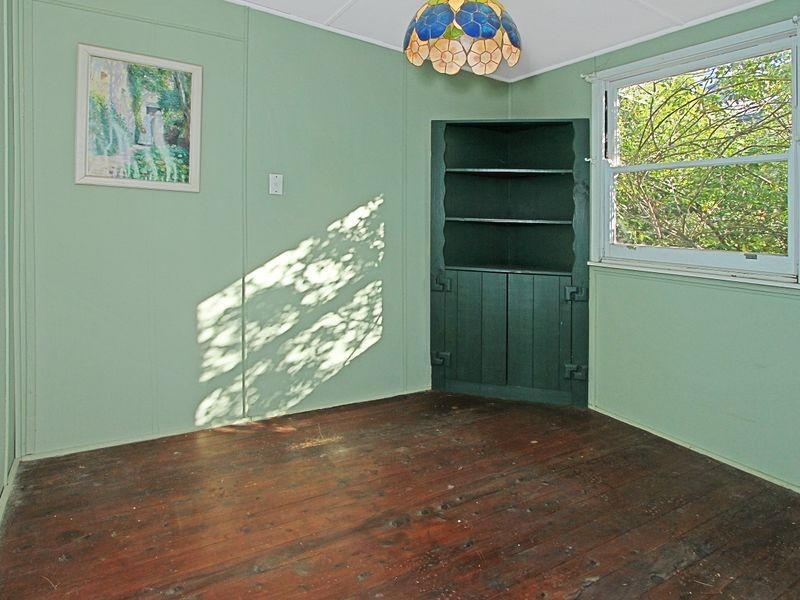 11 Reid Street, Tomakin NSW 2537