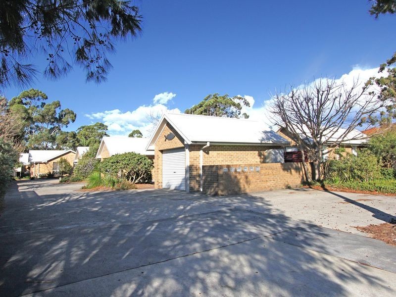 2/25 Zanthus Drive, Broulee NSW 2537