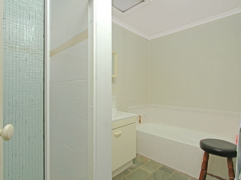 2/25 Zanthus Drive, Broulee NSW 2537