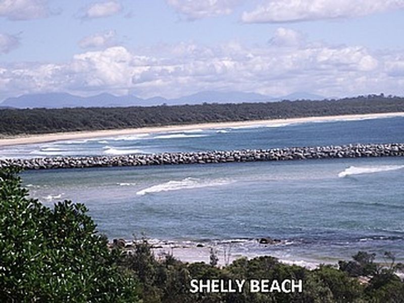 5 Native Way, Moruya Heads NSW 2537