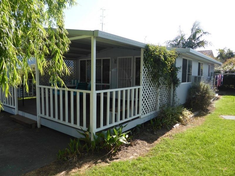 Cabin 4/55 Sunpatch Parade, Tomakin NSW 2537