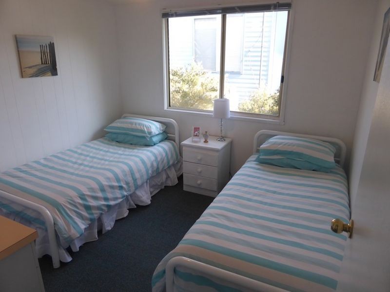 Cabin 4/55 Sunpatch Parade, Tomakin NSW 2537