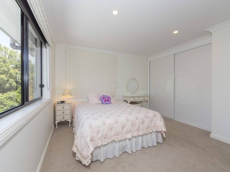 19 Massey Street, Broulee NSW 2537