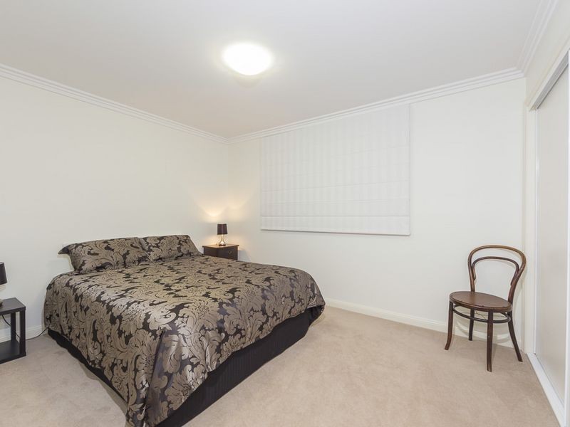 19 Massey Street, Broulee NSW 2537