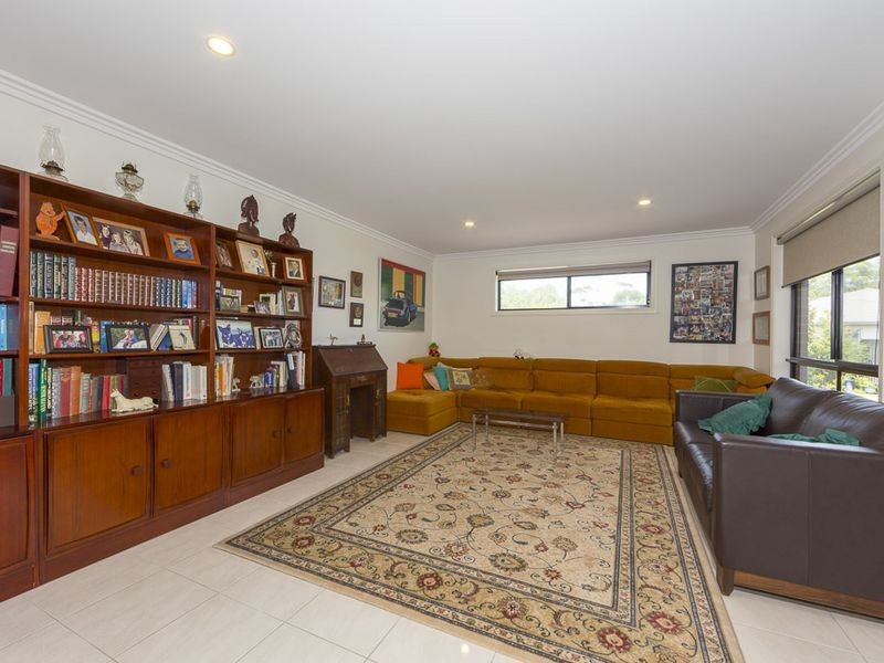 19 Massey Street, Broulee NSW 2537
