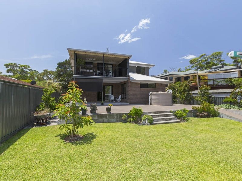 19 Massey Street, Broulee NSW 2537