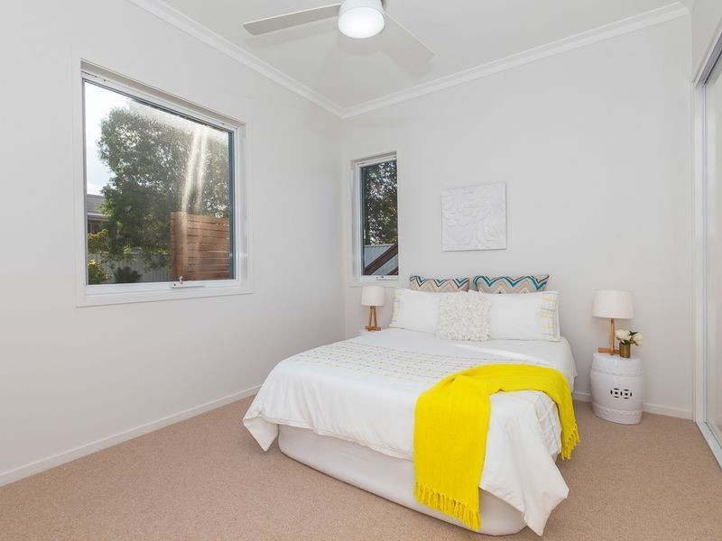 2/101 Coronation Drive, Broulee NSW 2537