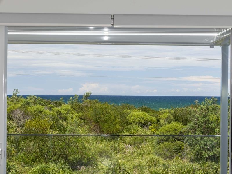 2/101 Coronation Drive, Broulee NSW 2537