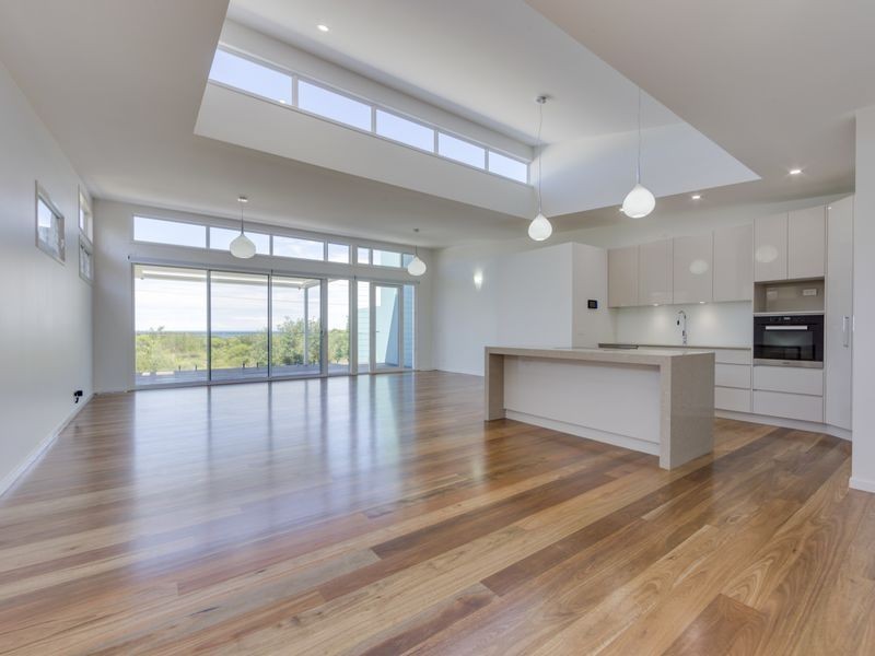 2/101 Coronation Drive, Broulee NSW 2537