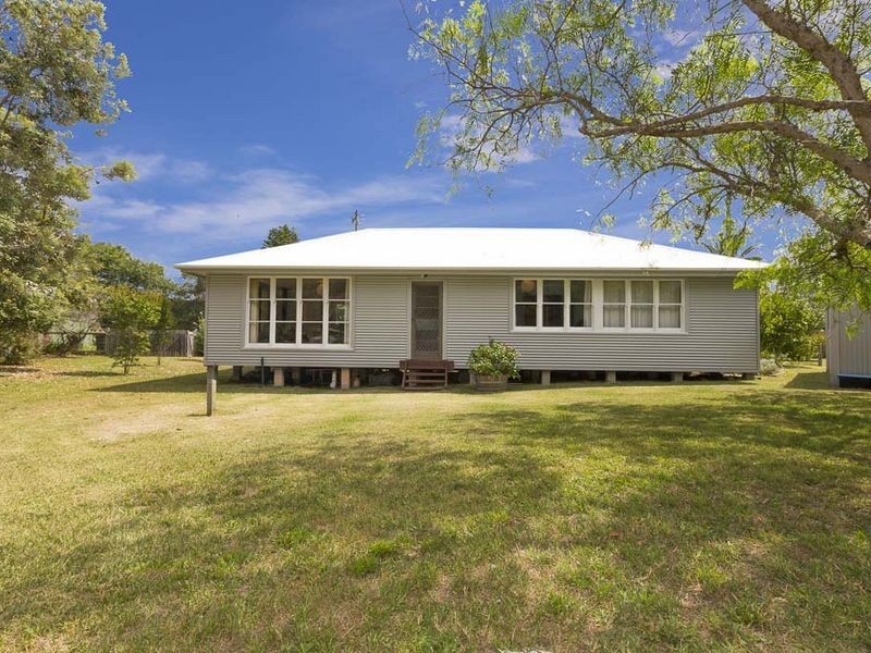 74 Ainslie Parade, Tomakin NSW 2537