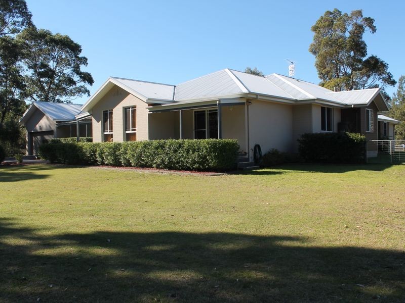 5 Riverlink Drive, Mossy Point NSW 2537