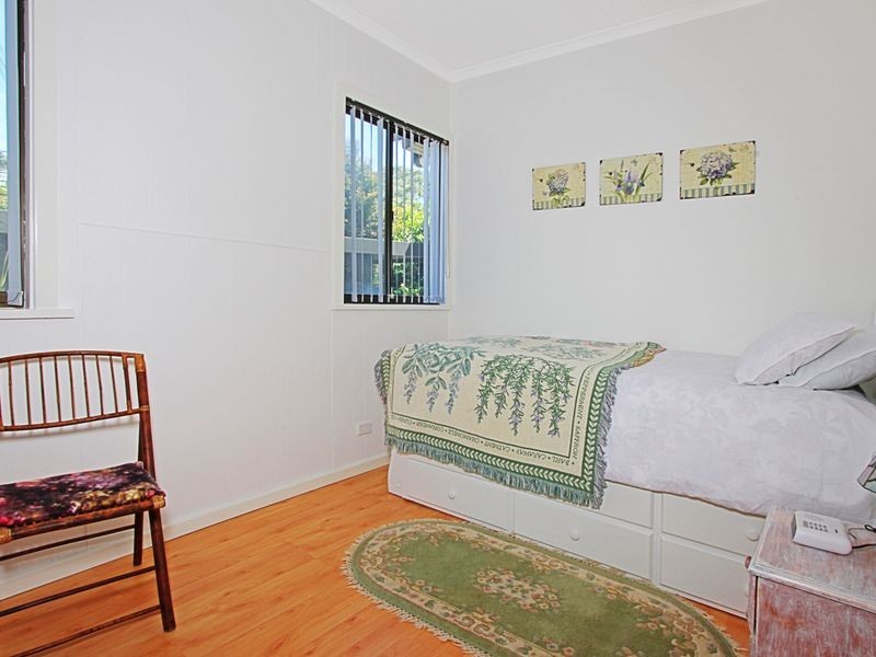 1 Massey Street, Broulee NSW 2537