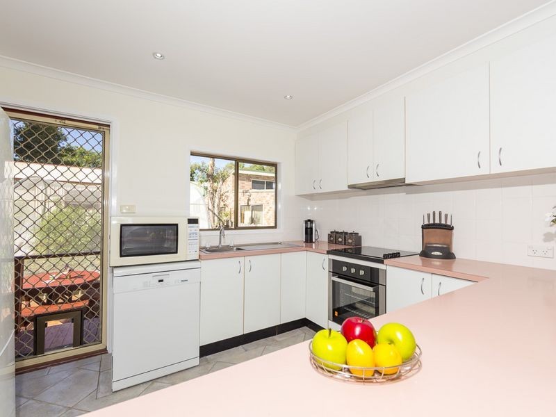 15 Tomakin Place, Tomakin NSW 2537