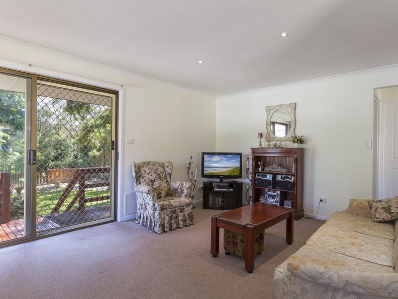 15 Tomakin Place, Tomakin NSW 2537