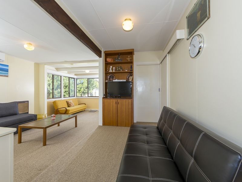 63 Ainslie Parade, Tomakin NSW 2537