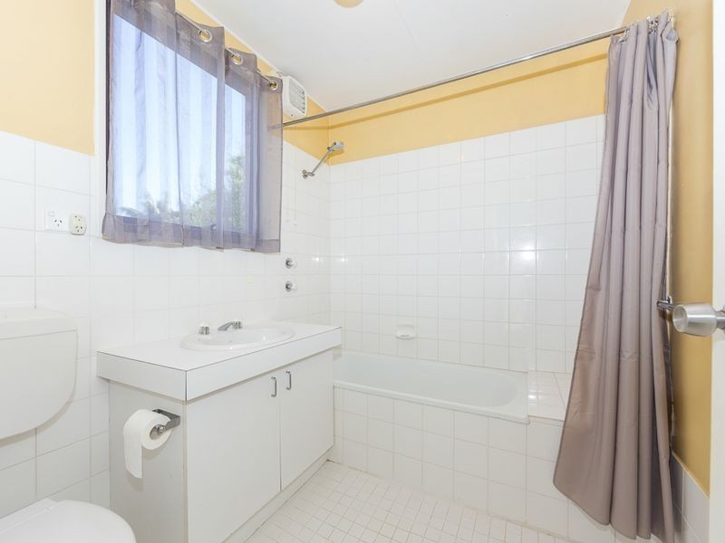 63 Ainslie Parade, Tomakin NSW 2537