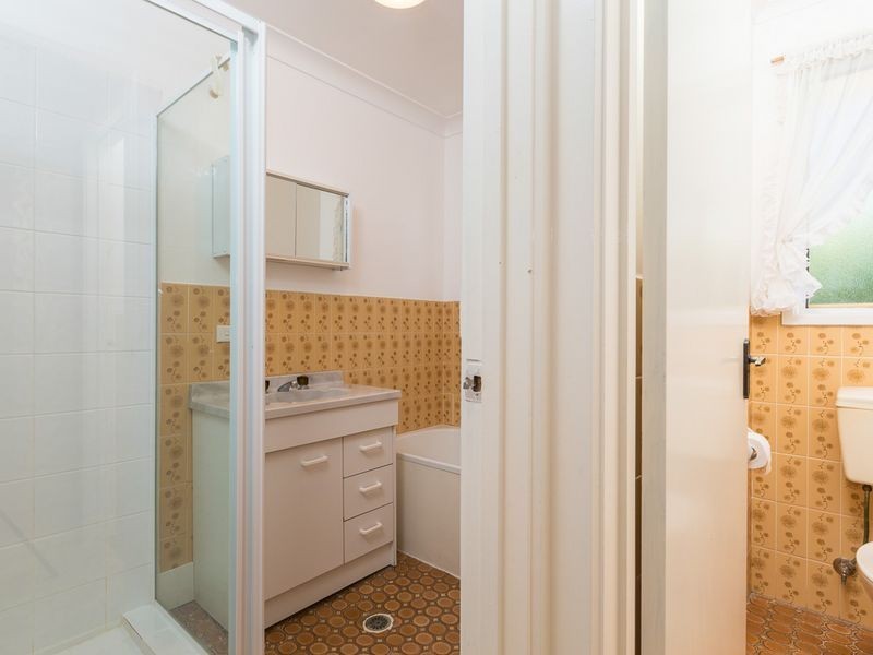 1/4 Sunpatch Parade, Tomakin NSW 2537