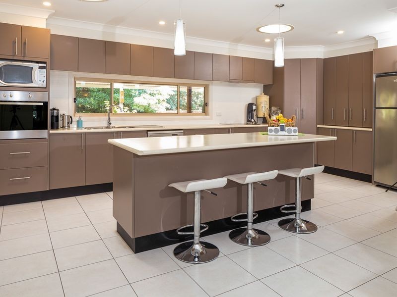 26 Yarralumla Crescent, Tomakin NSW 2537