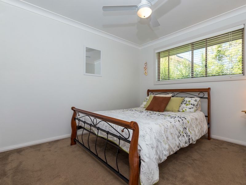 26 Yarralumla Crescent, Tomakin NSW 2537